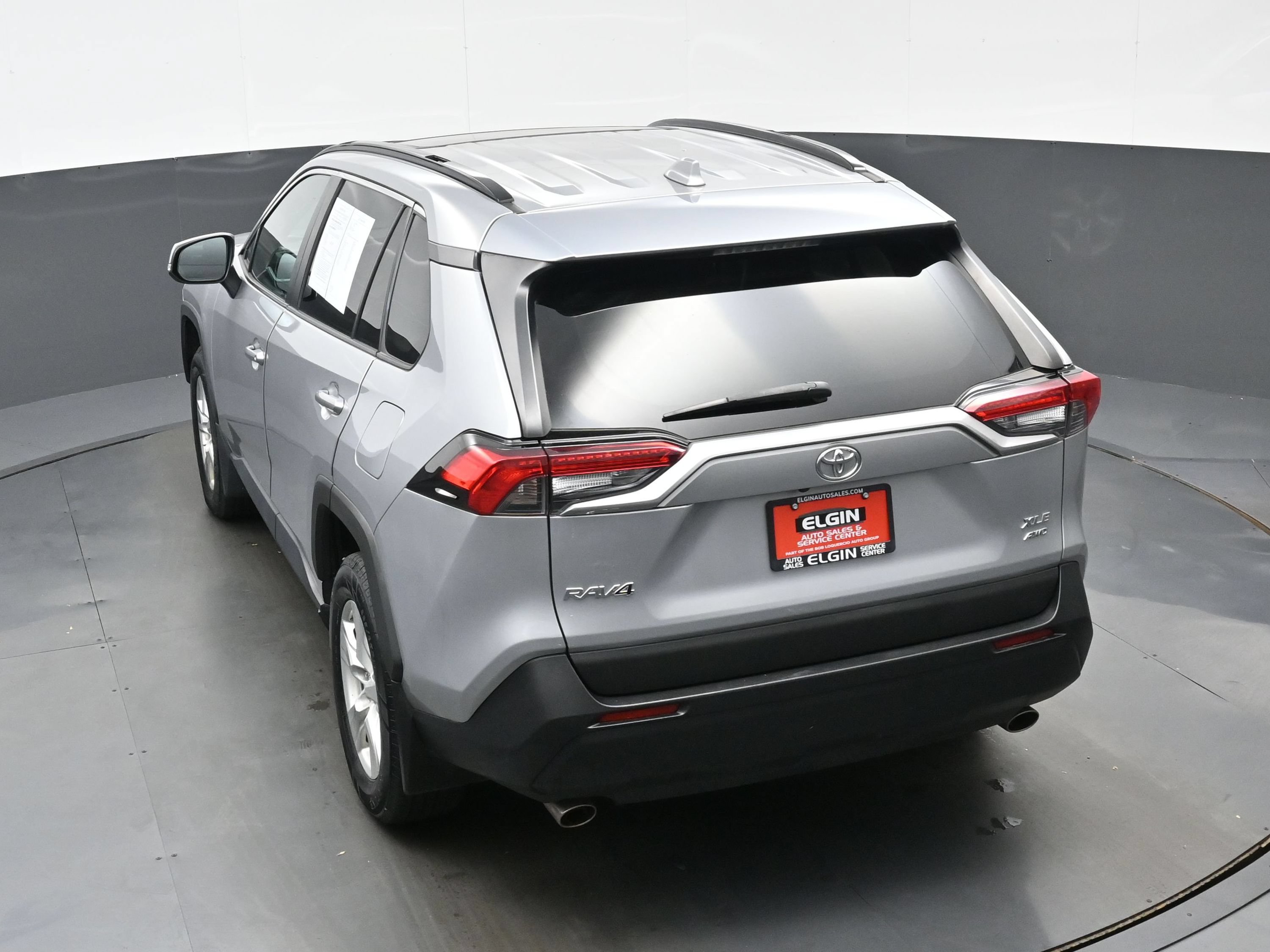 Used 2021 Toyota RAV4 XLE AWD/4WD image 35