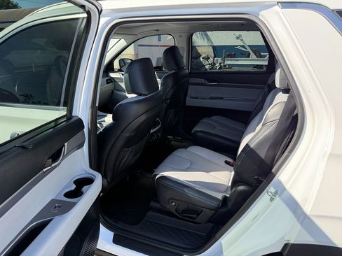 Used 2022 Hyundai Palisade SEL w/ Convenience Package image 13