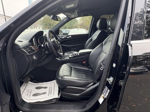 Used 2019 Mercedes-Benz GLS 450 4MATIC image 21