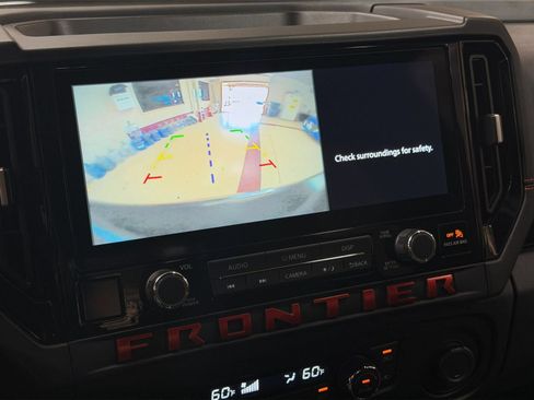 Used 2026 Nissan Frontier PRO-4X AWD/4WD image 23