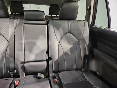 Certified 2025 Toyota Grand Highlander FWD image 14