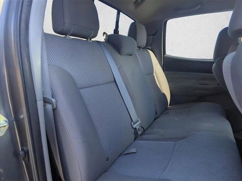 Used 2015 Toyota Tacoma 4x4 Double Cab w/ TRD Off-Road Package image 21