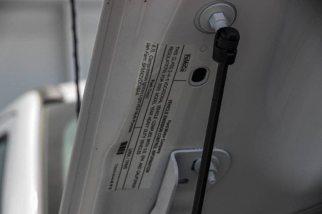 New 2026 Ford F550 2WD Regular Cab Super Duty image 27
