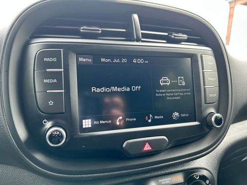Used 2024 Kia Soul LX w/ Option Group 015 FWD image 13