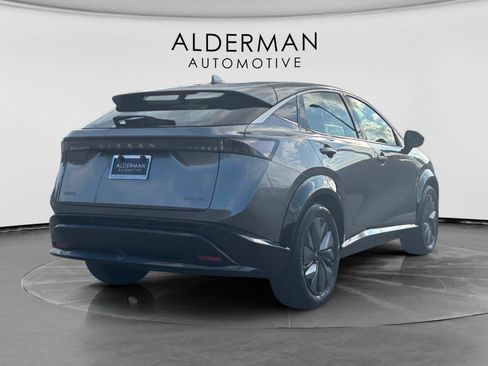 Used 2023 Nissan Ariya FWD image 5