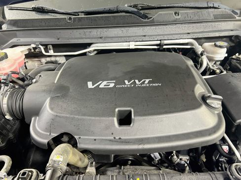 Used 2019 Chevrolet Colorado Z71 AWD/4WD image 28
