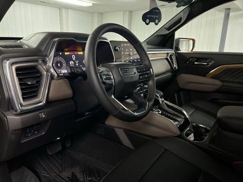 Certified 2024 GMC Canyon Denali AWD/4WD image 10