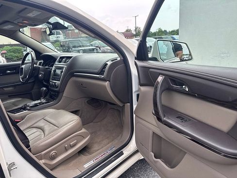Used 2015 GMC Acadia Denali AWD/4WD image 18