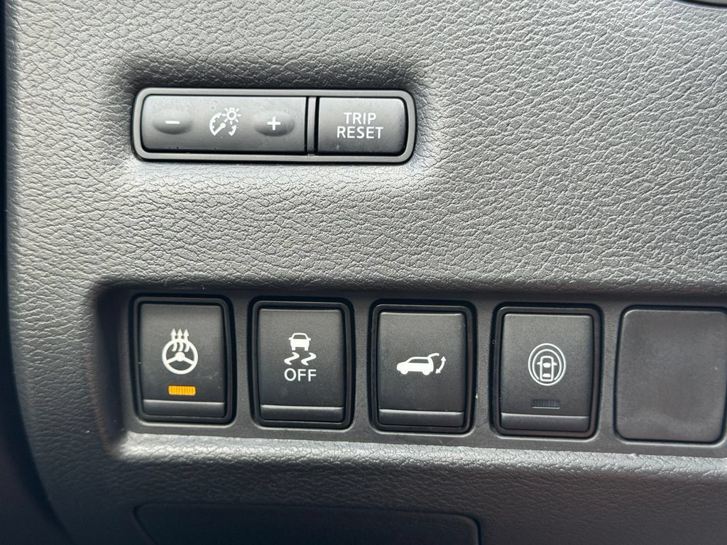 Used 2023 Nissan Murano Platinum w/ Cargo Package FWD image 32