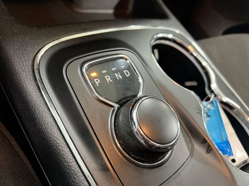 Used 2017 Dodge Durango SXT w/ 3rd Row Seating Group image 16