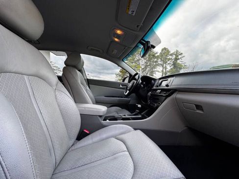 Used 2016 Kia Optima EX FWD image 15