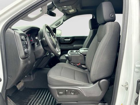 Certified 2023 Chevrolet Silverado 1500 Custom image 18