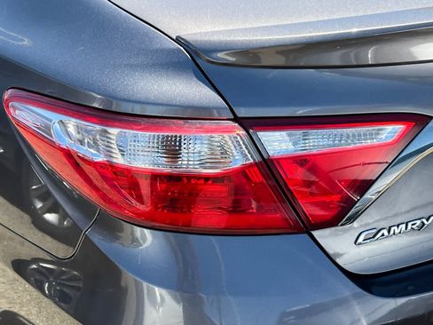 Used 2016 Toyota Camry SE FWD image 15