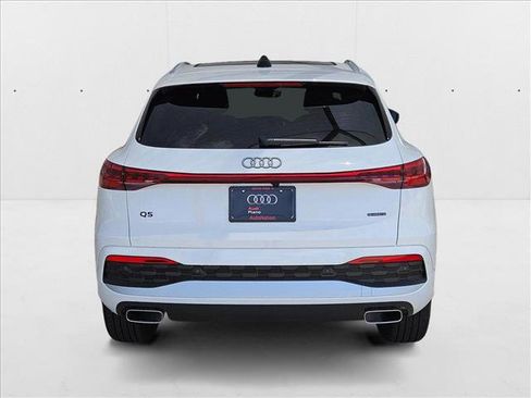 New 2025 Audi Q5 Premium w/ Convenience Package image 7