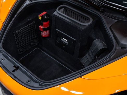 Used 2018 McLaren 720S Performance image 39