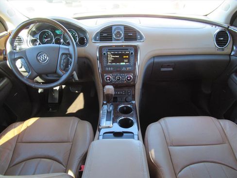 Used 2017 Buick Enclave Premium image 10
