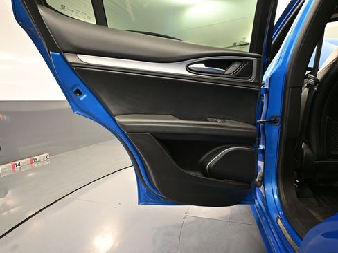 Used 2020 Alfa Romeo Stelvio Ti Sport w/ Quick Order Package 22S Sport image 40