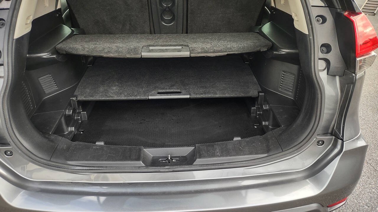 Used 2020 Nissan Rogue S FWD image 33