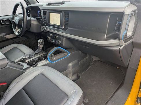 Used 2021 Ford Bronco Black Diamond AWD/4WD image 20