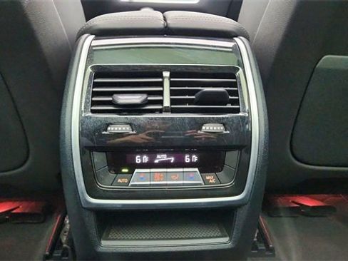 Used 2023 BMW X5 xDrive40i w/ M Sport Package image 40