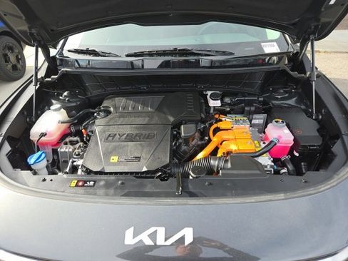 Used 2023 Kia Niro EX Touring image 33