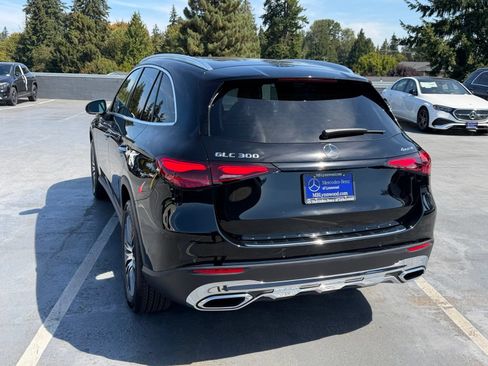 Used 2026 Mercedes-Benz GLC 300 4MATIC image 6