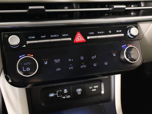 Certified 2025 Hyundai Tucson SEL AWD/4WD image 8