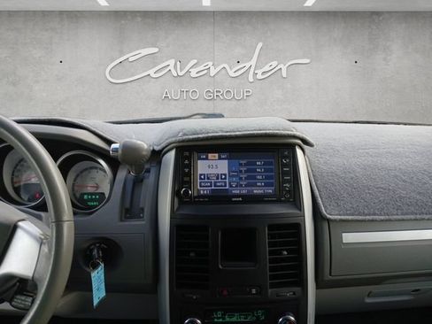 Used 2008 Dodge Grand Caravan SXT w/ Entertainment Group 2 FWD image 20