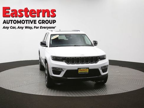 Used 2023 Jeep Grand Cherokee 4WD 4xe image 57