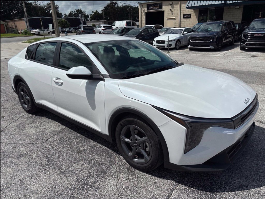 Used 2026 Kia K4 FWD image 8