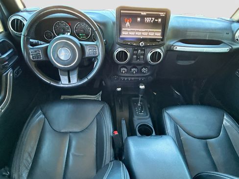 Used 2017 Jeep Wrangler Unlimited Sahara w/ Dual Top Group image 14
