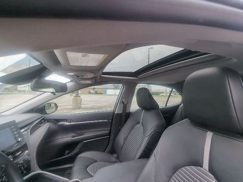 Used 2024 Toyota Camry SE FWD image 12