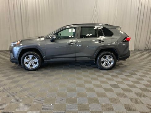 Used 2025 Toyota RAV4 XLE AWD/4WD image 8