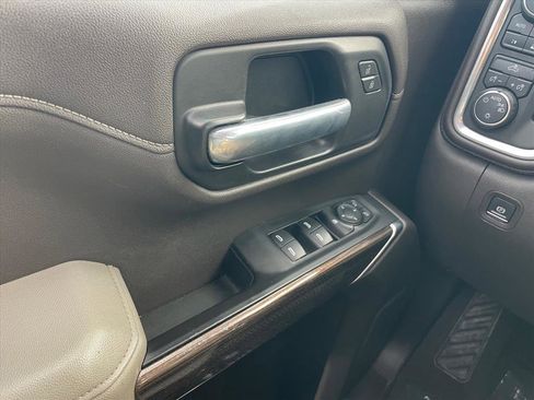 Used 2021 Chevrolet Silverado 1500 LT image 20