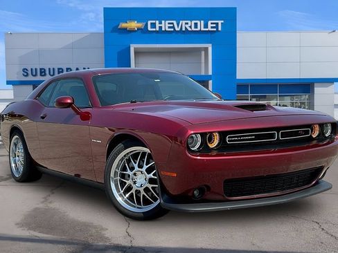 Used 2022 Dodge Challenger R/T w/ Plus Package RWD image 2