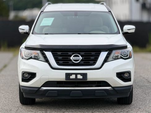 Used 2017 Nissan Pathfinder SV AWD/4WD image 5