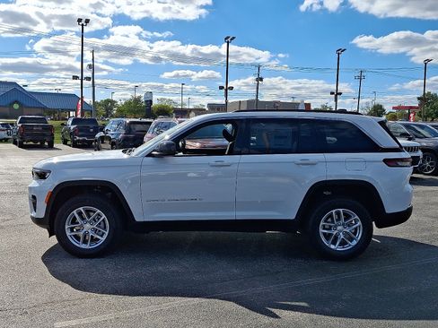 New 2025 Jeep Grand Cherokee Laredo X image 5