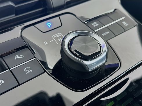 Used 2023 Toyota bZ4X XLE w/ Weather Package image 25