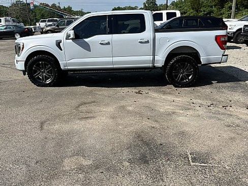 Used 2022 Ford F150 Lariat w/ Equipment Group 502A High AWD/4WD image 4