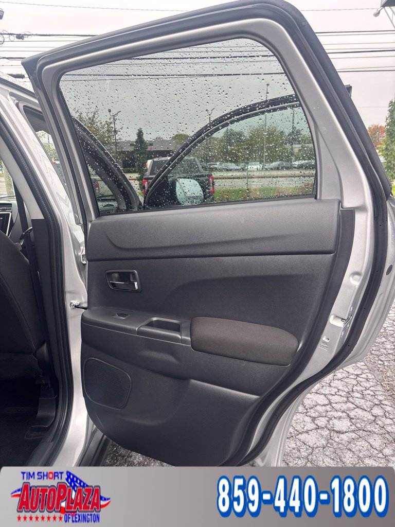 Used 2026 Mitsubishi Outlander Sport LE AWD/4WD image 18