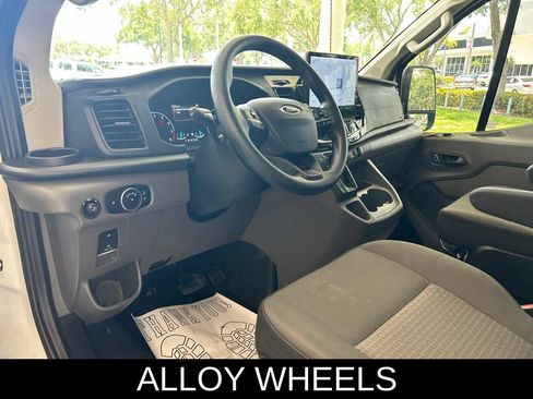 Used 2024 Ford Transit 350 XLT RWD image 7