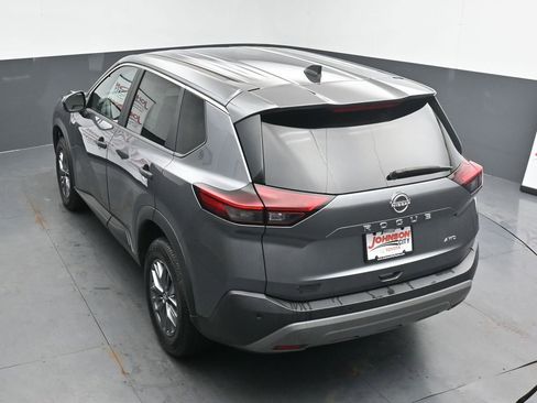 Used 2023 Nissan Rogue S image 30