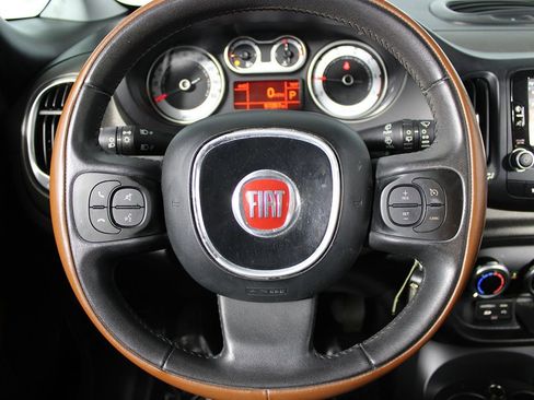 Used 2014 FIAT 500L Trekking FWD image 4