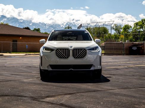New 2026 BMW X3 xDrive30 w/ Convenience Package AWD/4WD image 8