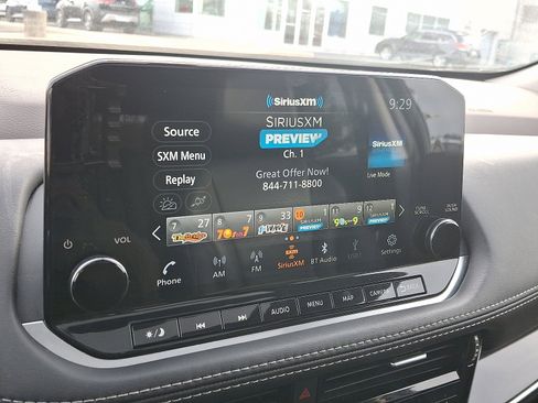 Certified 2023 Nissan Rogue SL w/ SL Premium Package image 18