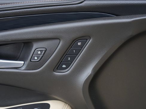 Used 2017 Buick Envision Premium w/ Driver Confidence Package AWD/4WD image 15