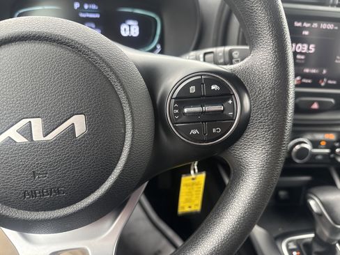 Used 2024 Kia Soul LX w/ Option Group 015 FWD image 19