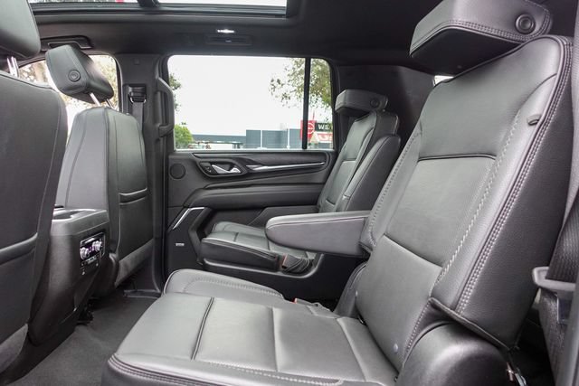 Used 2024 GMC Yukon XL Denali AWD/4WD image 28