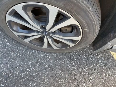 Used 2020 Subaru Forester Limited w/ Popular Package #3 image 9