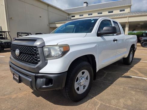 Used 2019 Toyota Tundra SR AWD/4WD image 1